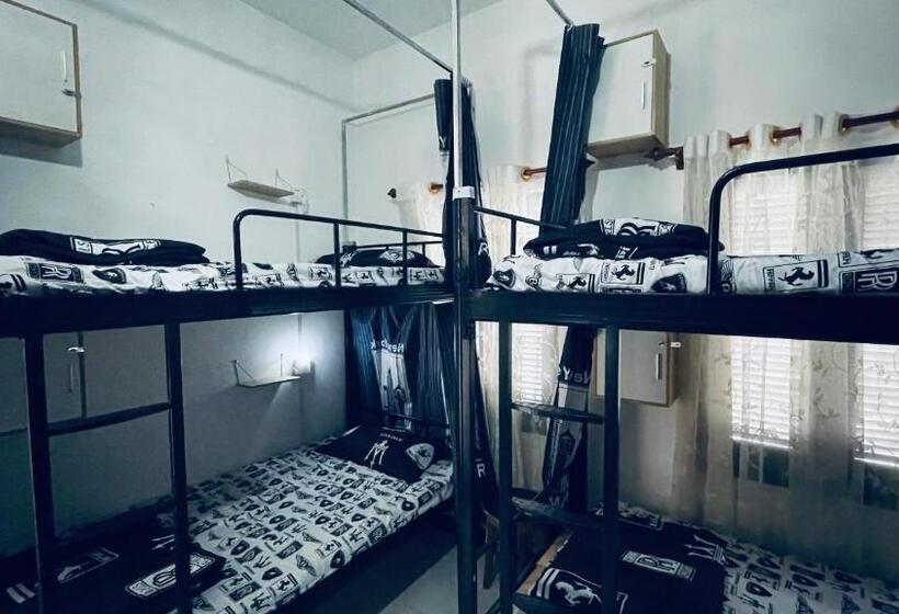 Meet Sunset Hostel Luangprabang