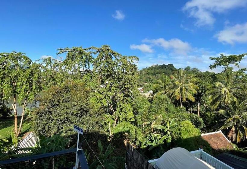 Meet Sunset Hostel Luangprabang