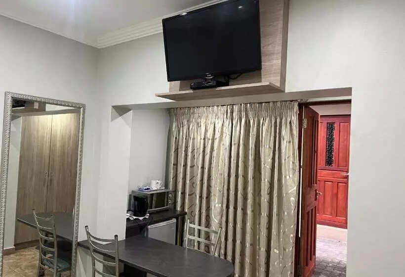 Majatalo Barkly Street Guesthouse