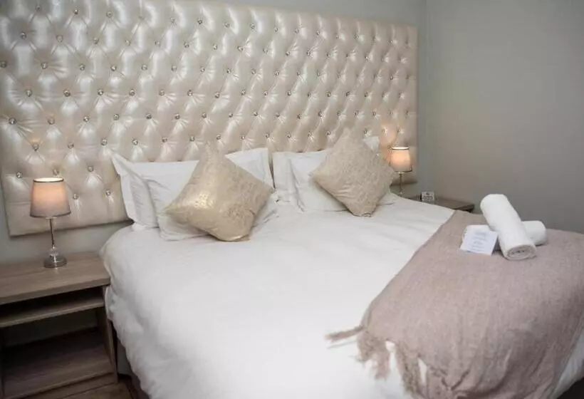 Majatalo Barkly Street Guesthouse