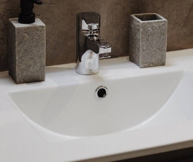 بنسيون L Eau Par Feyte