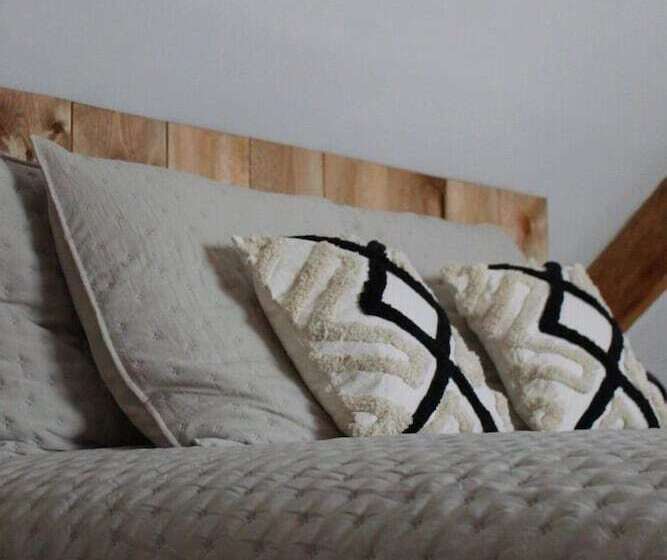 بنسيون L Eau Par Feyte