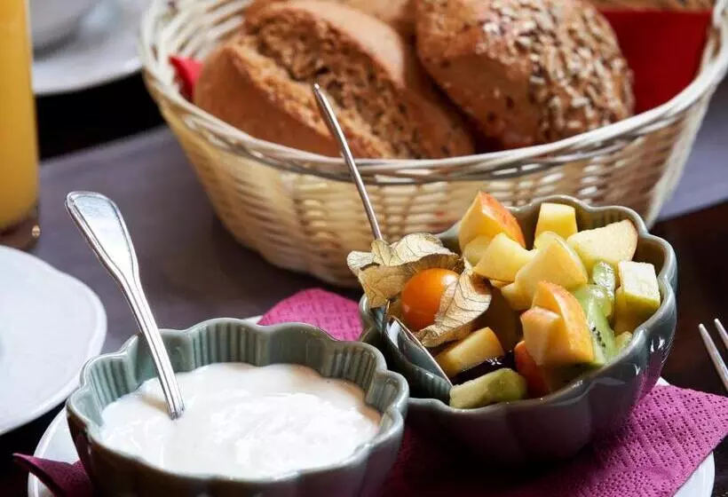 Aamiaismajoitus (B&B) Boutique Hotel Am Markt