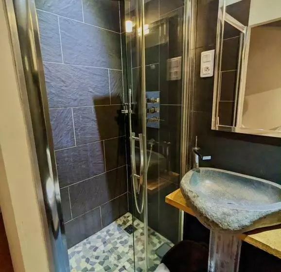 ホテル Auberge U Mulinu