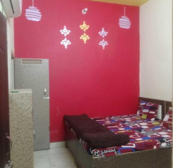 Отель Oyo Park Central