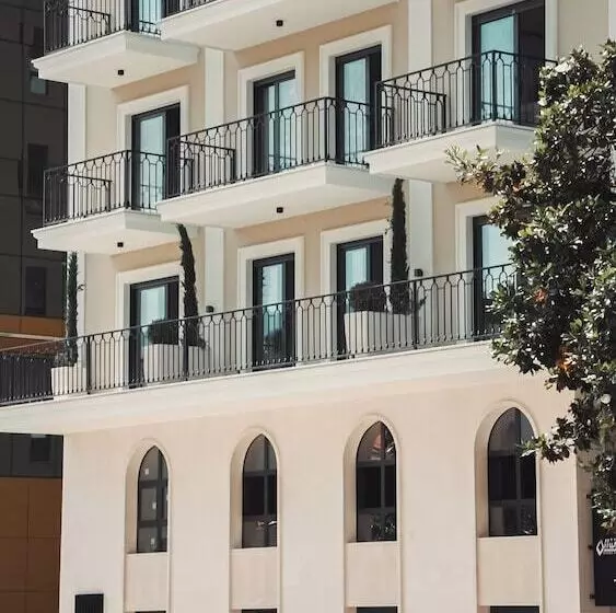 Kondo Hotel Allure