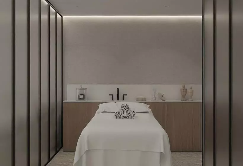 Kondo Hotel Allure