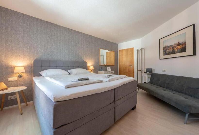 בית מלון כפרי Am Dom