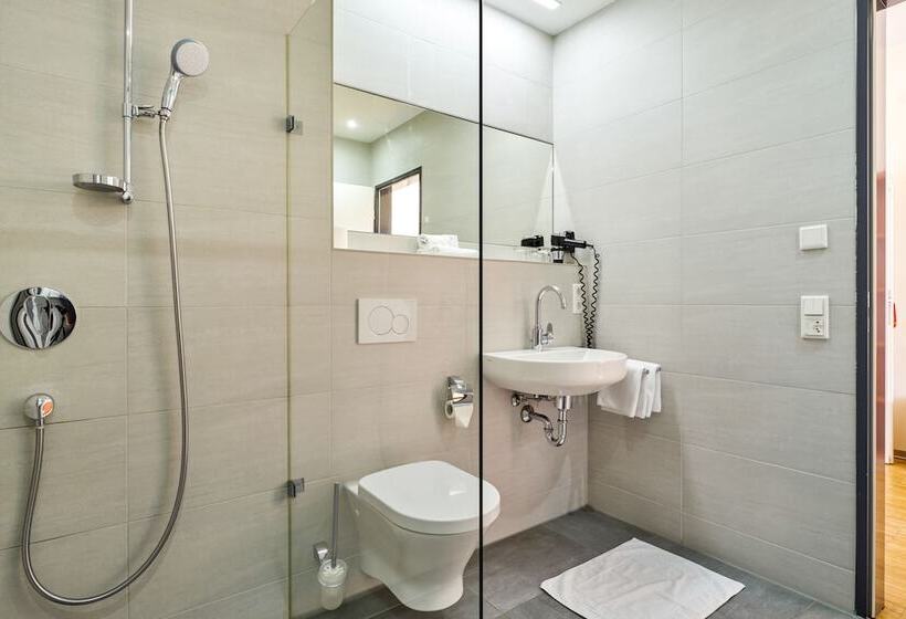 Отель Apfelbaum