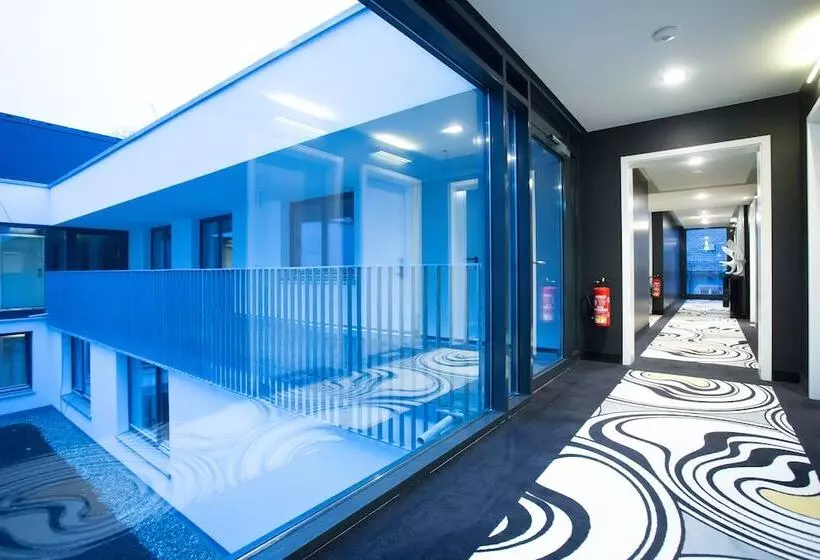 Hotelli Kronjuwel By Bright