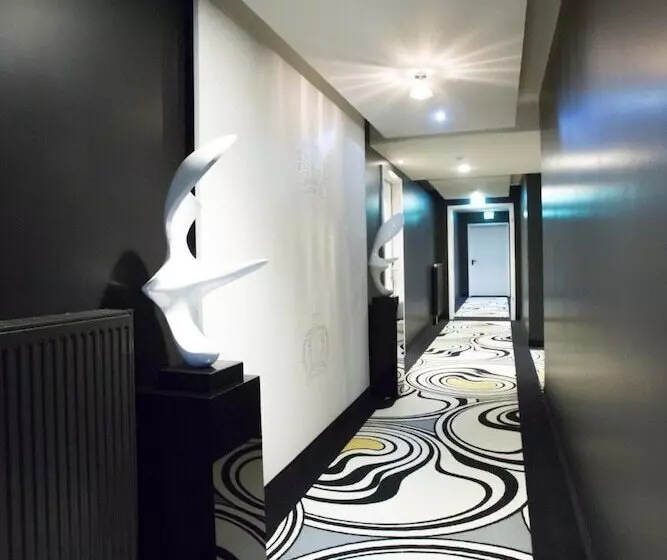 Hotelli Kronjuwel By Bright