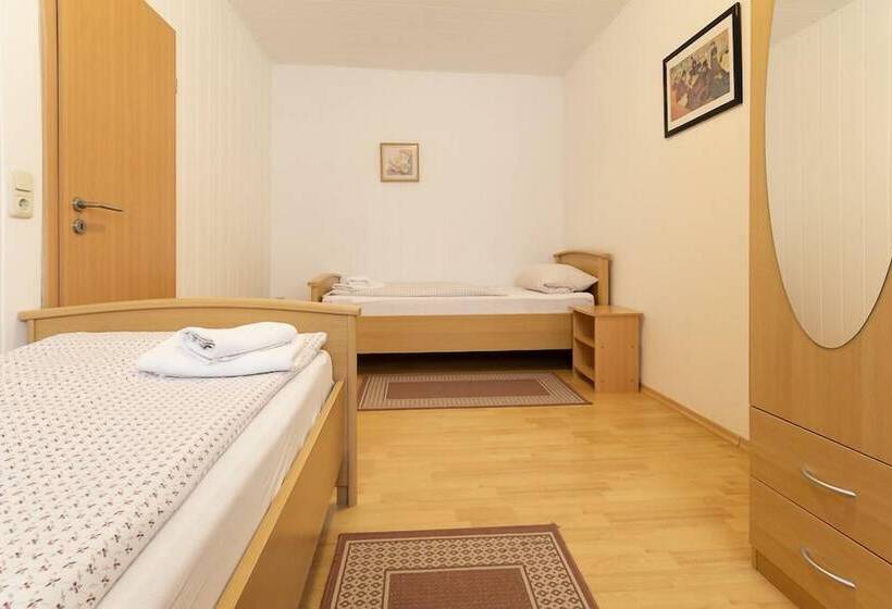 酒店 Feriendorf Slawitsch