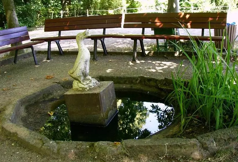 ホテル Kloster Neustadt