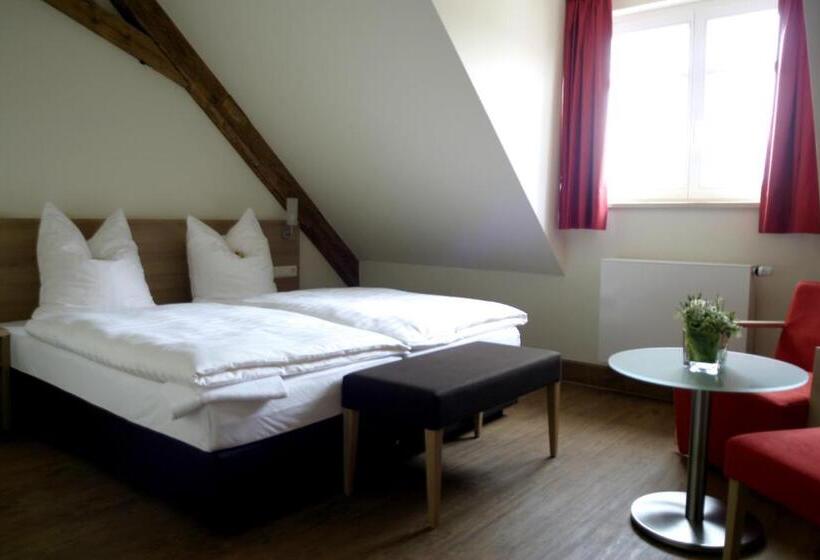 Отель Landhaus Rössle