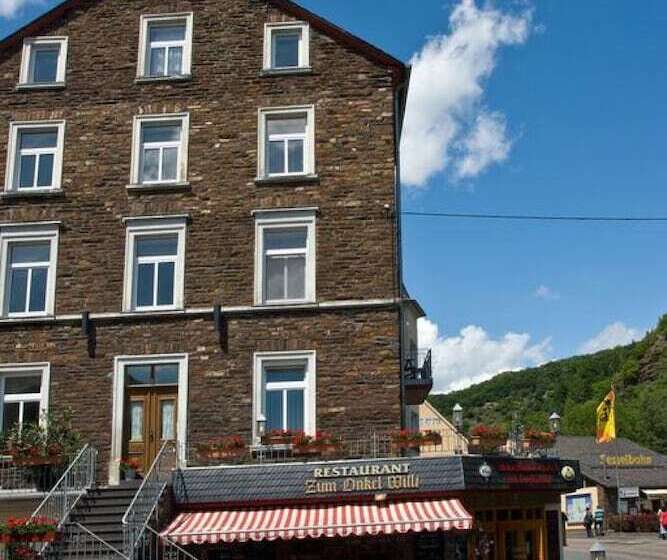 Moselland Hotel Im Enderttal Zum Onkel Willi