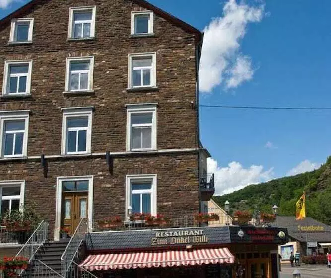 Moselland Hotel Im Enderttal Zum Onkel Willi