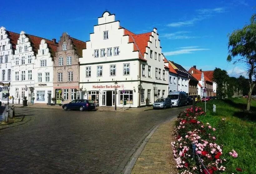 Hotelli Pension Marktblick