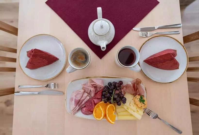 Hotelli Schattenhofer Braugasthof