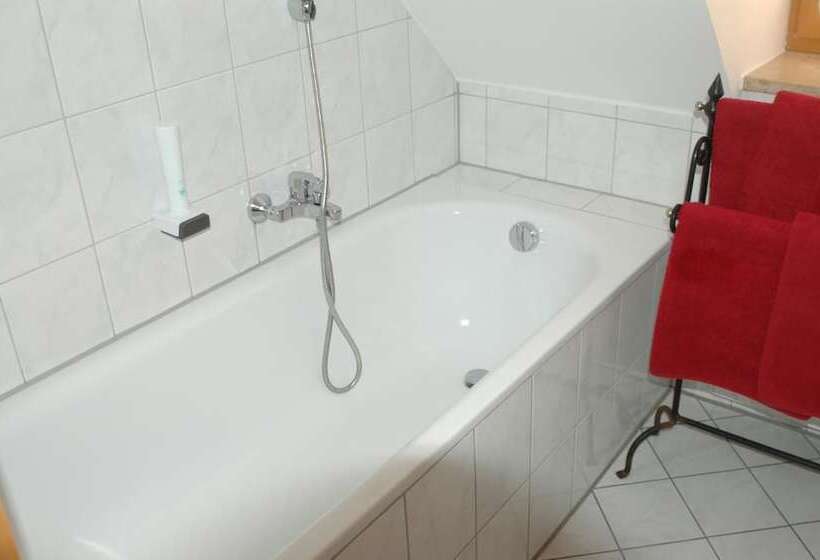 فندق Tiroler Landgasthaus