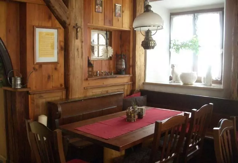 ホテル Tiroler Landgasthaus