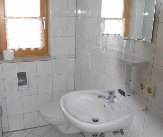 فندق Tiroler Landgasthaus