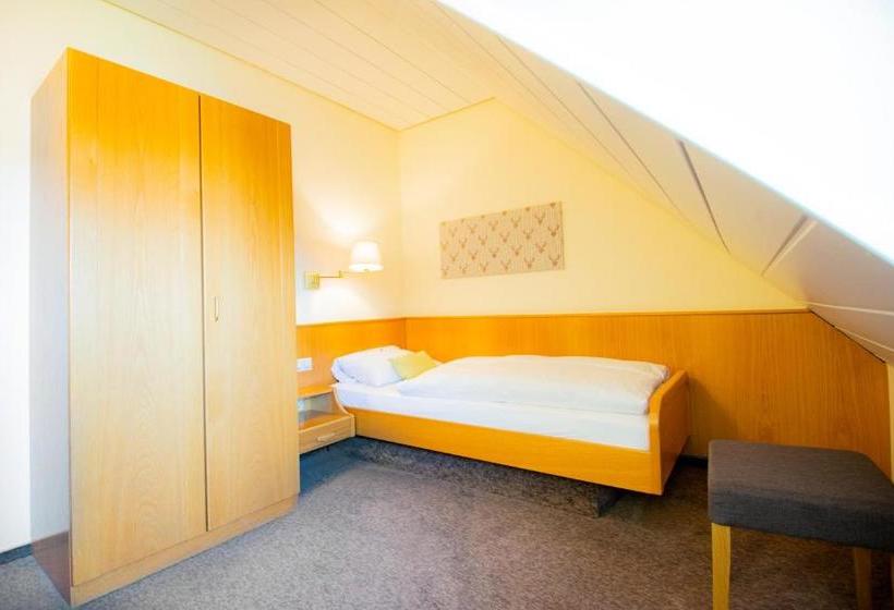 Отель Landhaus Rössle