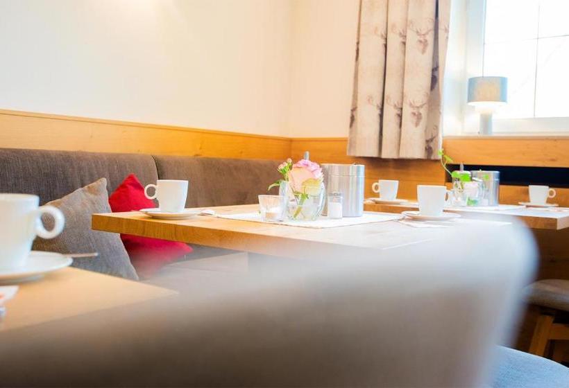 Отель Landhaus Rössle