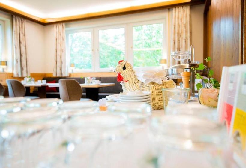 Отель Landhaus Rössle