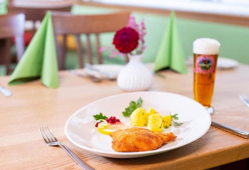 Отель Landhaus Rössle