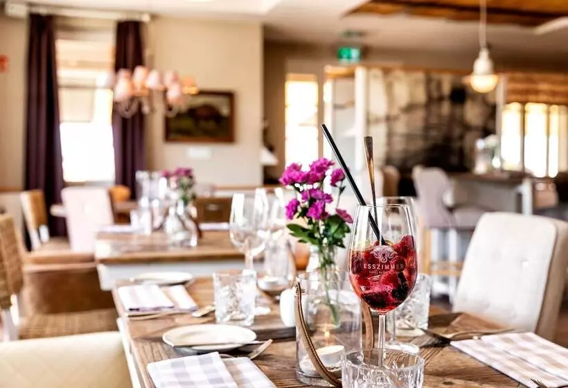 ホテル Zweite Heimat