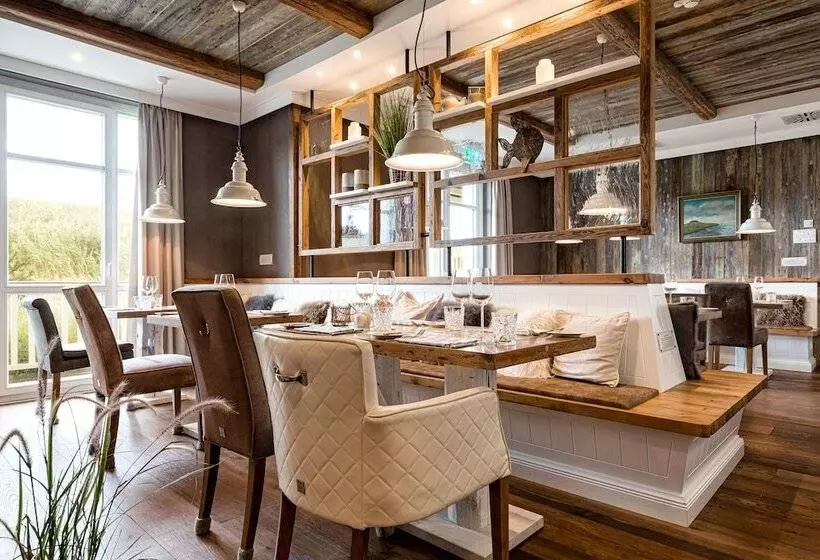 ホテル Zweite Heimat