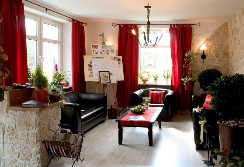 Wohlfühlhotel Am Rosengarten Garni