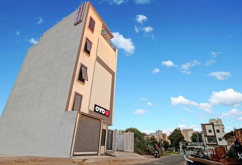 Flagship Hotel Orbit Inn