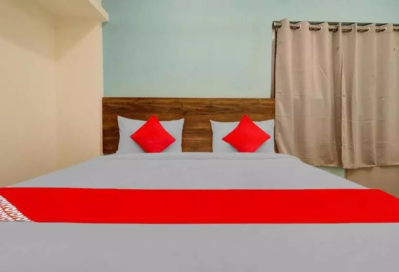 Flagship Hotel R Square