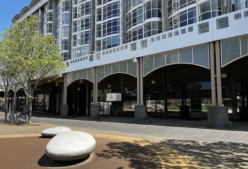Fox Hotel The Hague Scheveningen