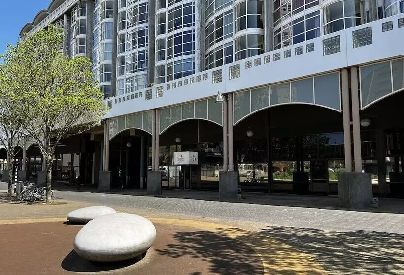 Fox Hotel The Hague Scheveningen
