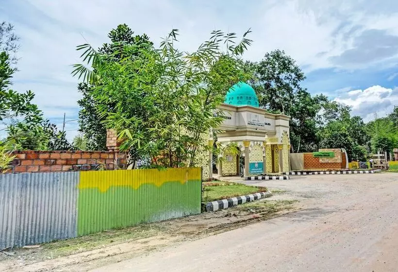 ホテル Spot On 92309 Homestay Al Ittifaqiah Syariah