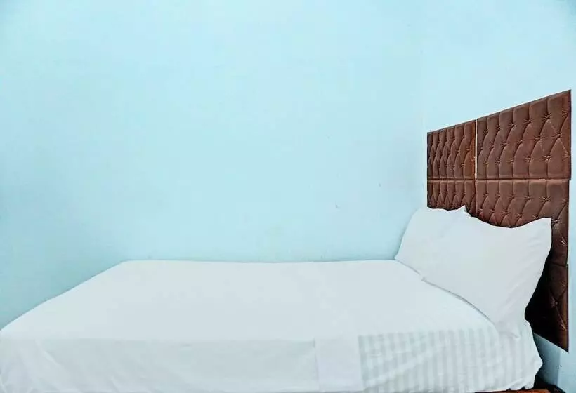 ホテル Spot On 92309 Homestay Al Ittifaqiah Syariah