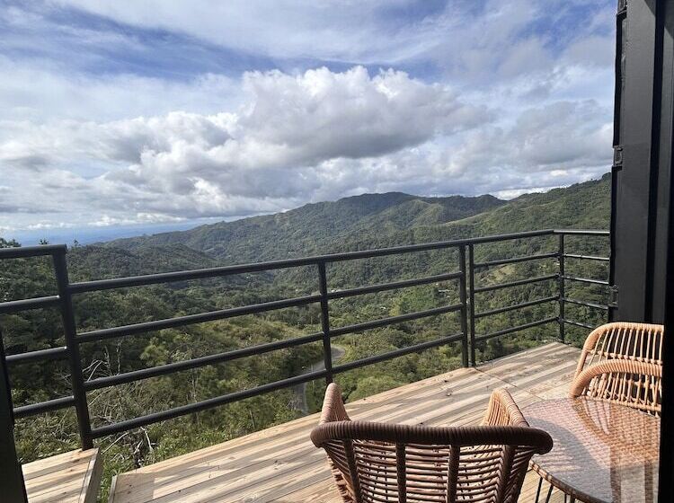 Nomada Republic Hotel El Valle