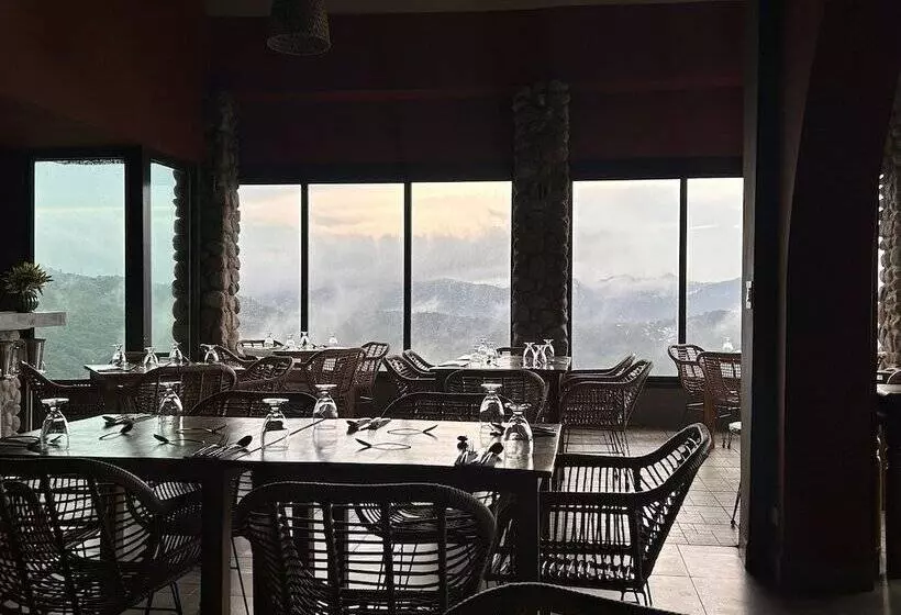 Nomada Republic Hotel El Valle