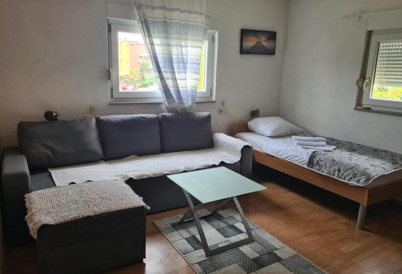 پانسیون Guest House Maria