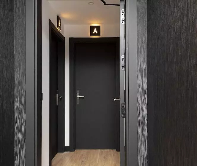 Sercotel Plana Suites