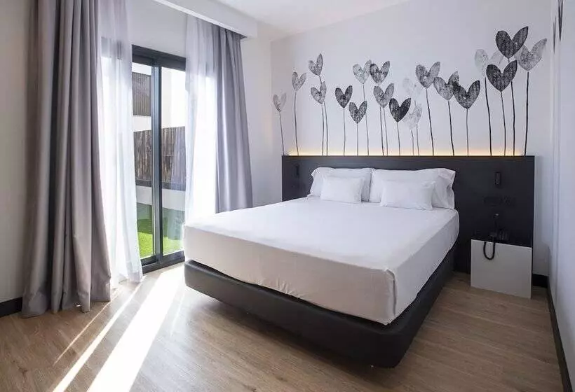 Sercotel Plana Suites