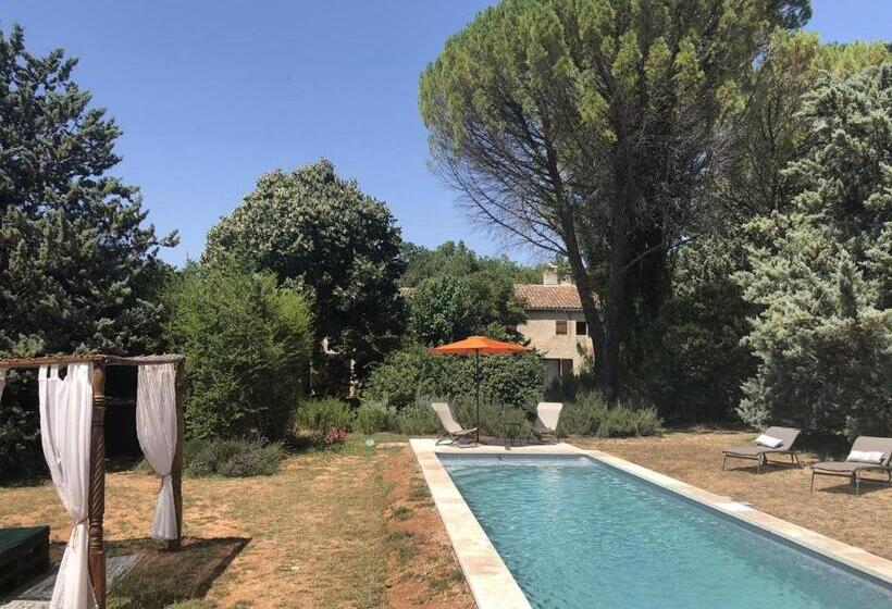 ベッドアンドブレックファースト Chambre Panda La Garonne