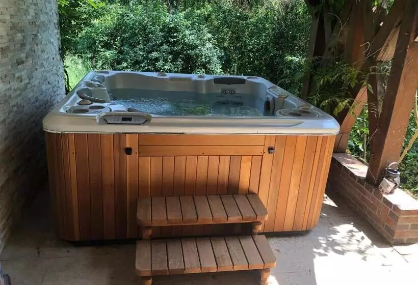 ベッドアンドブレックファースト La Rozeliere