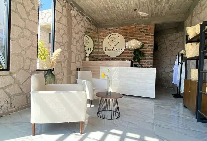 Dos Aguas Hotel Boutique