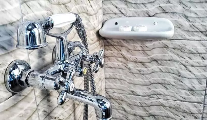 هتل Gipir And Labongo Safari Lodge Ltd