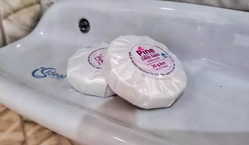 هتل Gipir And Labongo Safari Lodge Ltd