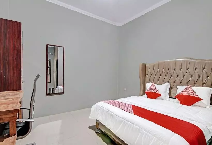 ホテル Oyo 91985 Penginapan Noer Syariah
