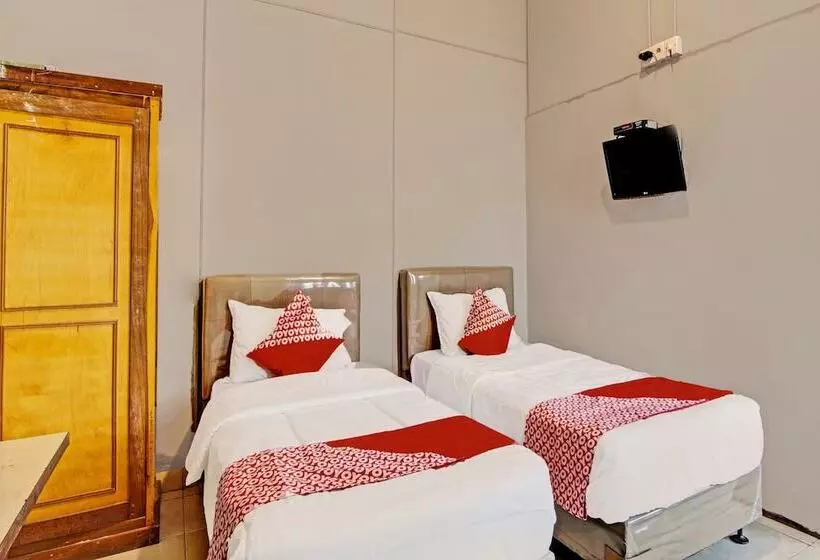 ホテル Oyo 91985 Penginapan Noer Syariah